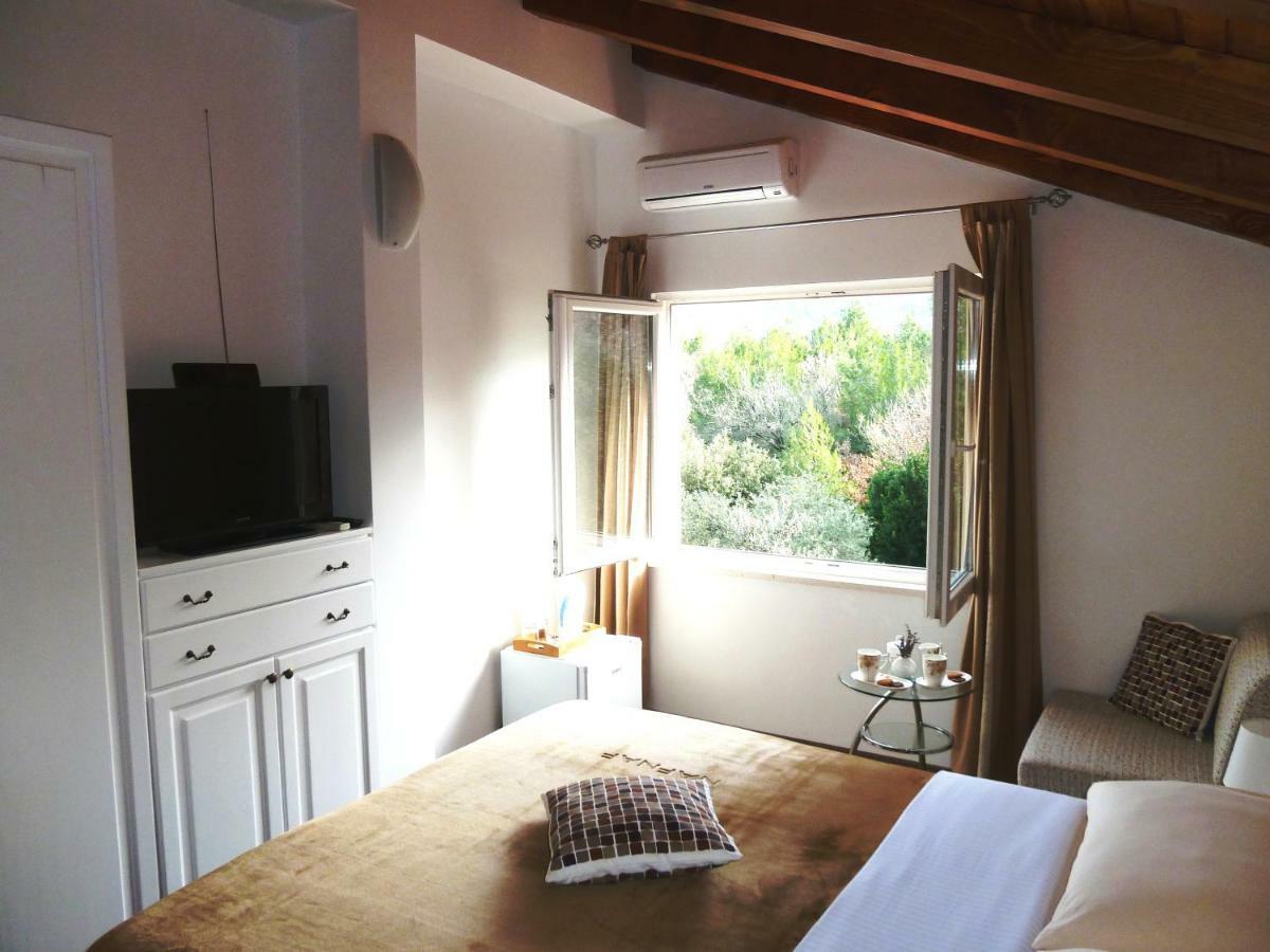 Nice Apartment & Room In Cavtat Exterior foto
